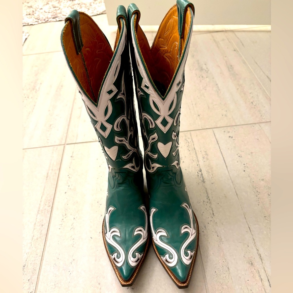 New, never worn! Heritage Green and White Cowboy Boots Size 8 - Picture 2 of 13